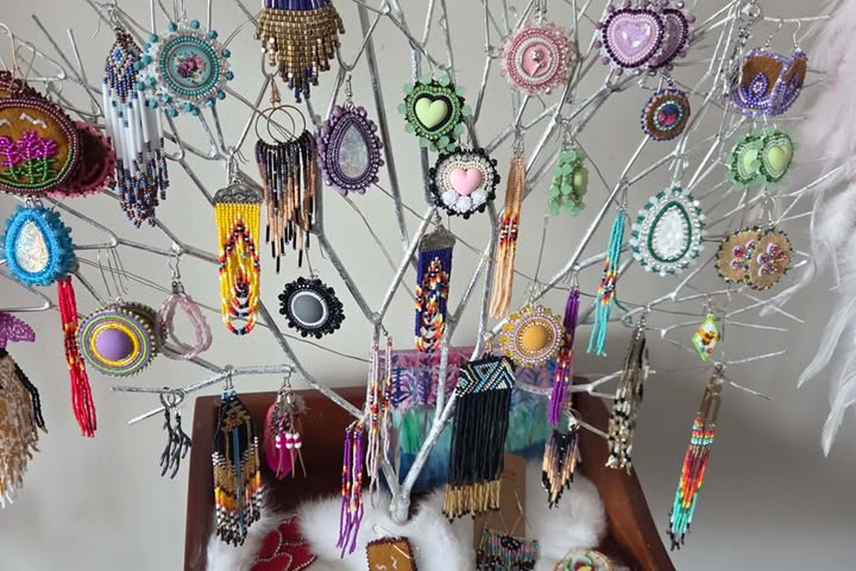 Mavis Arts & Crafts